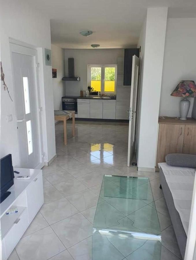 Modern Seeview Apartment Maslenica With Free Wifi, Free Parking, 300M From Beach Екстер'єр фото